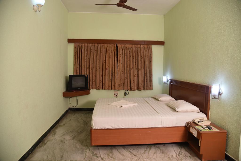 Hotel Green Park Kumbakonam Δωμάτιο φωτογραφία